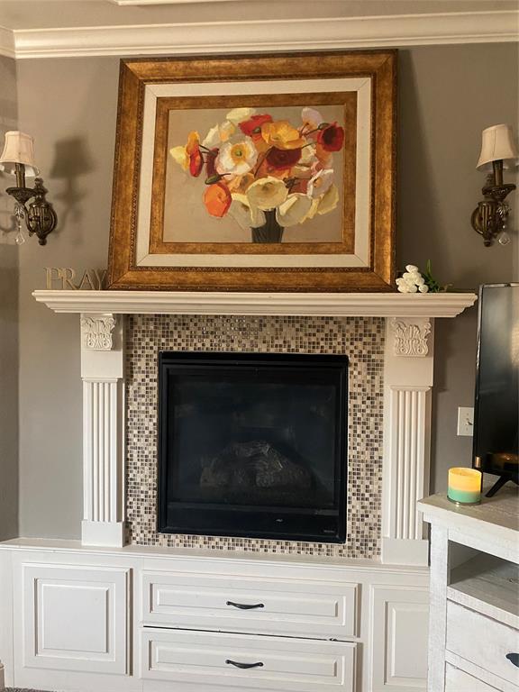 Pelican Pointe - Residential