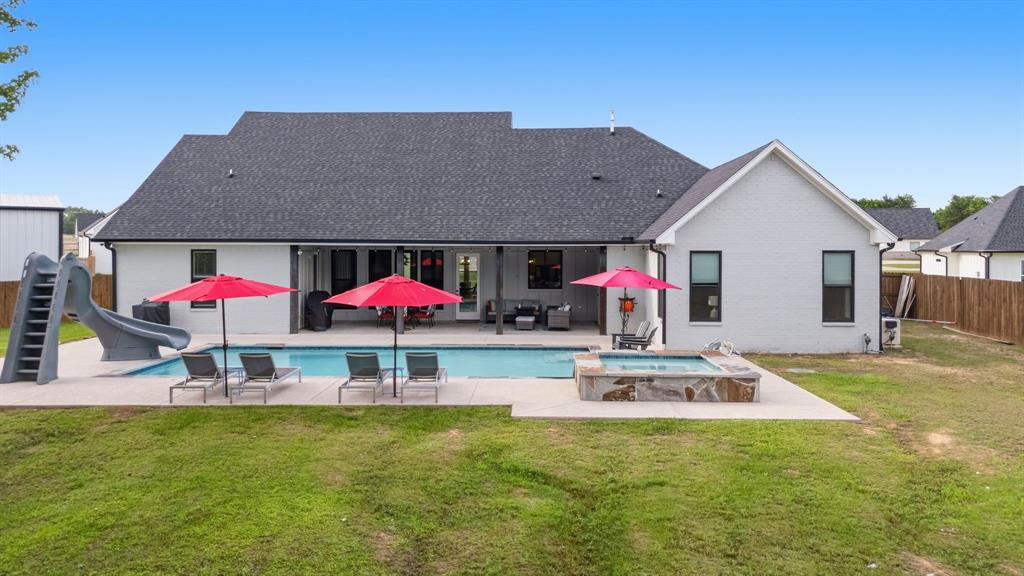 Country Meadows - Residential