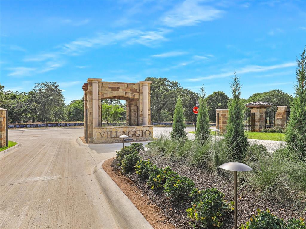 Villaggio - Land