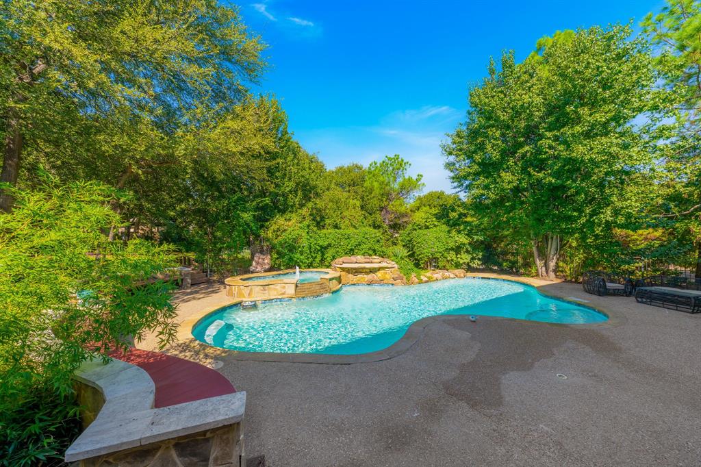 River Oaks Estates - Residential