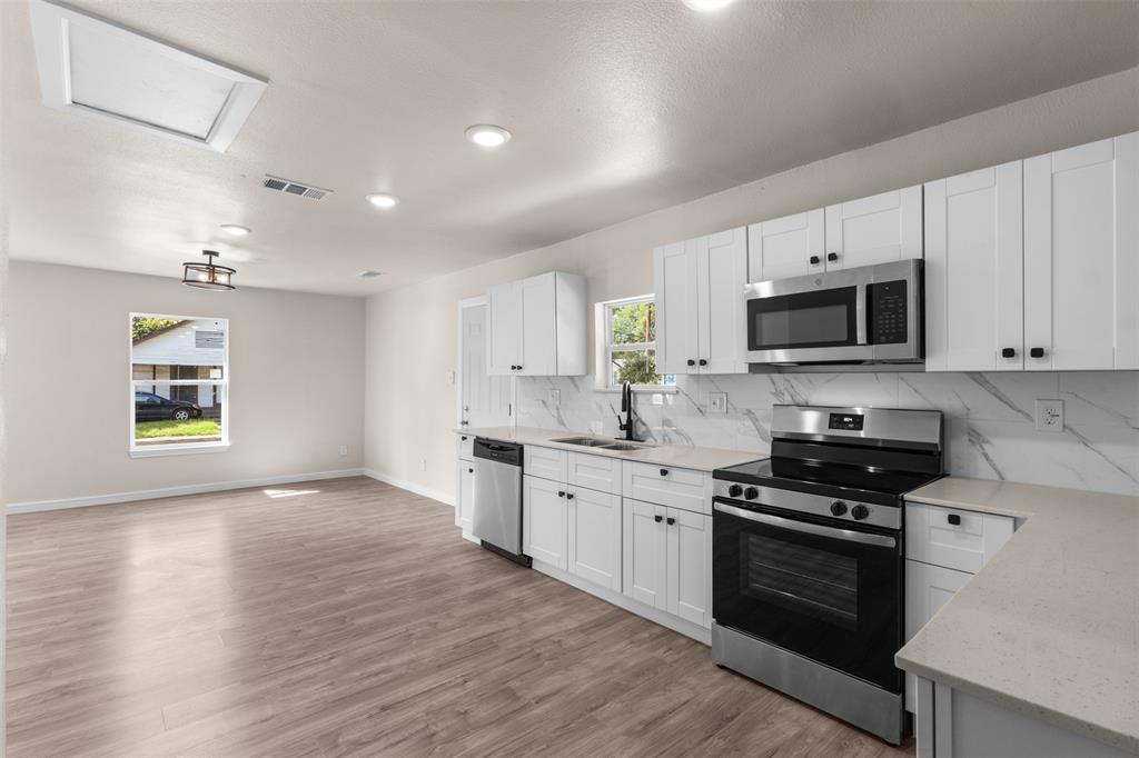 Mayer S 2nd Ave Add - Residential