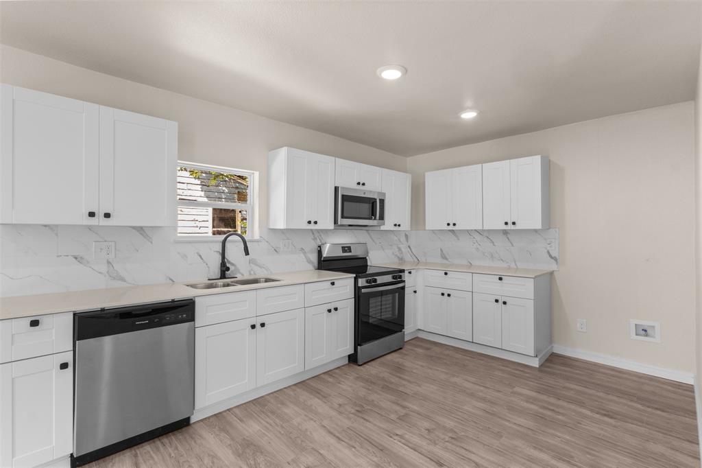 Mayer S 2nd Ave Add - Residential