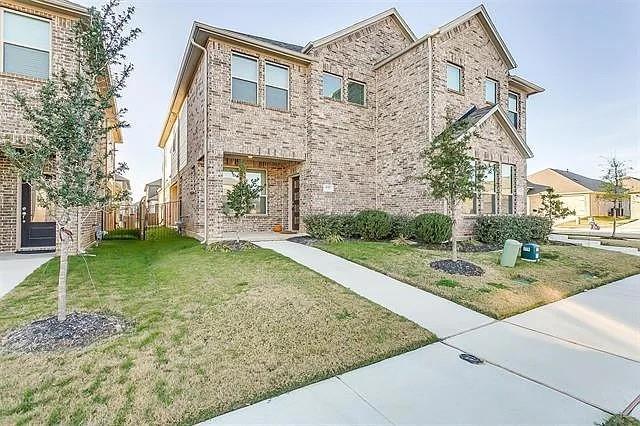 Red Eagle Place - Residential Income