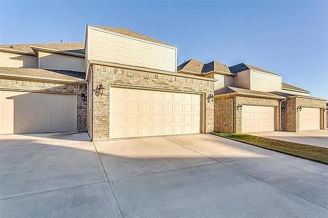 Red Eagle Place - Residential Income