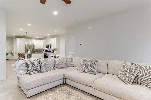 Red Eagle Place - Residential Income