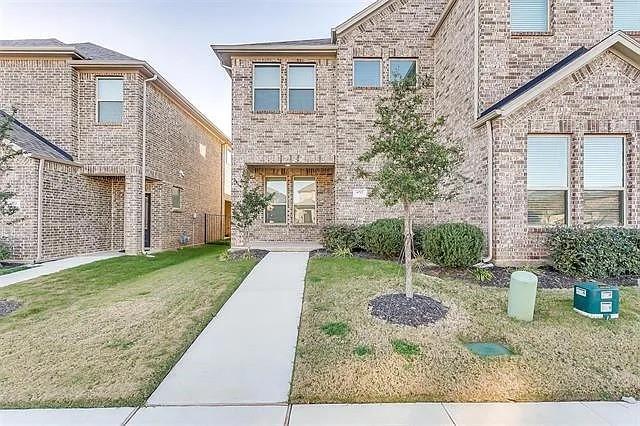 Red Eagle Place - Residential Income