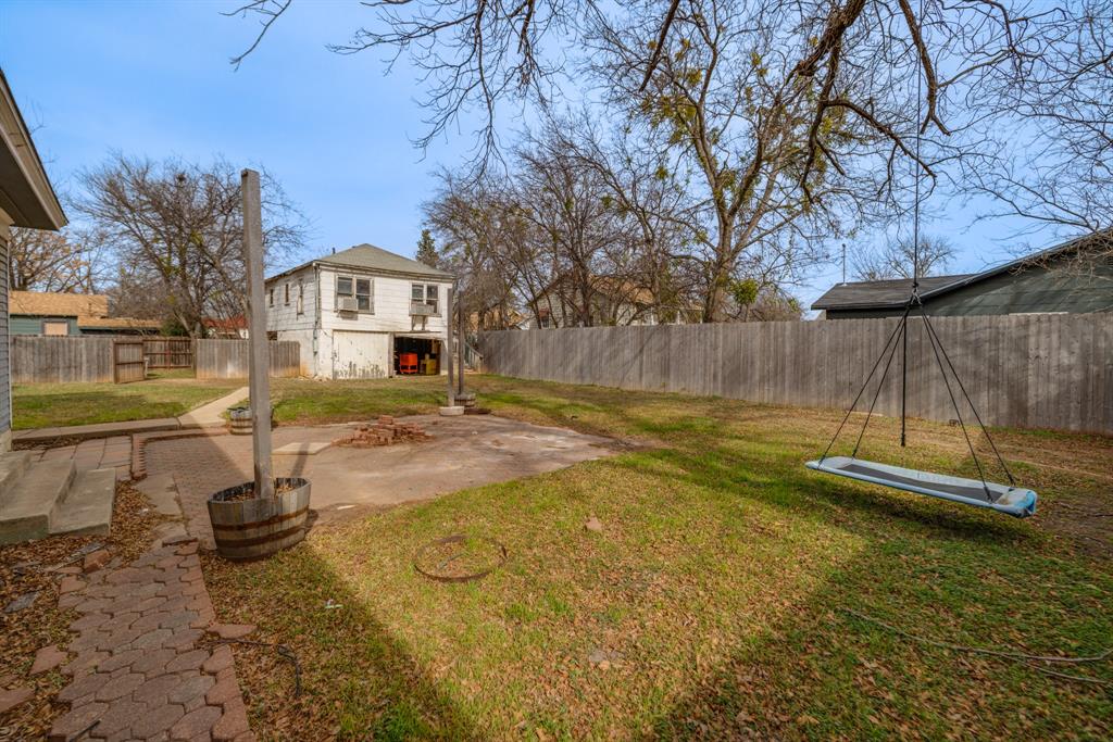 Clow 1 Add Town Coleman - Residential