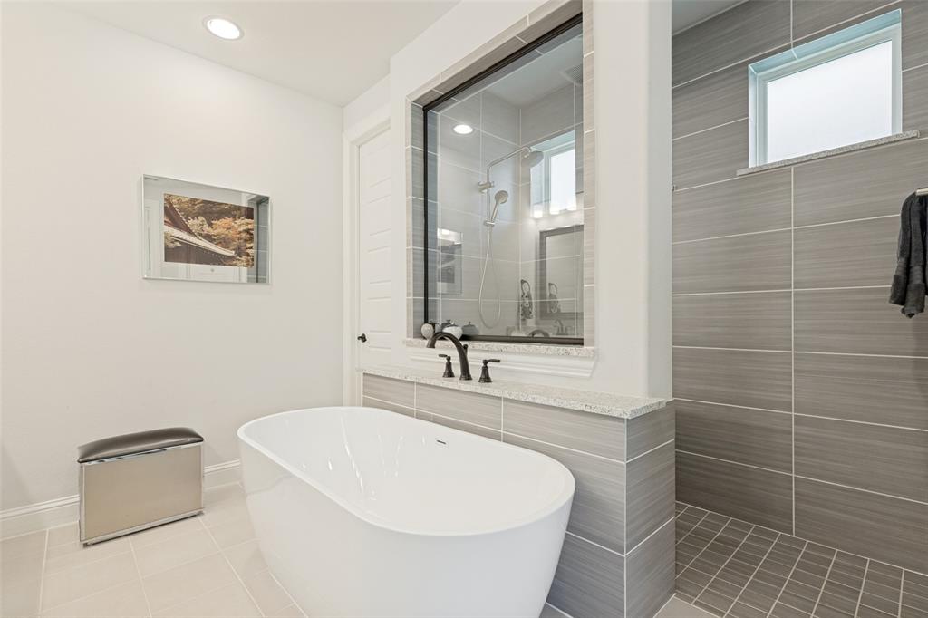 Lake Forest Ph Ia - Residential
