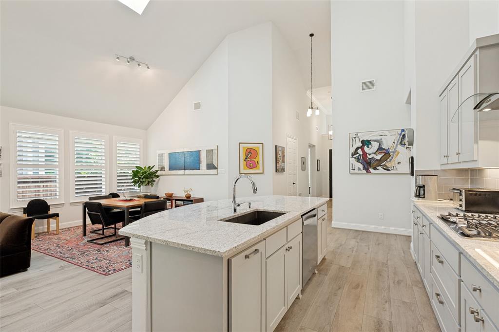 Lake Forest Ph Ia - Residential