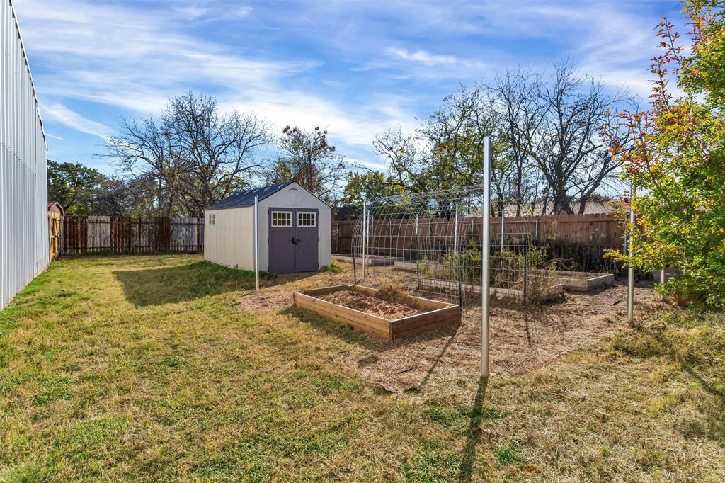 Tolar - Residential
