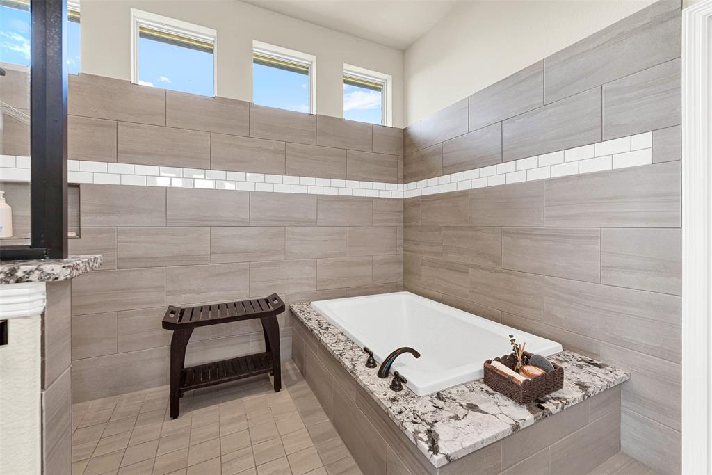 Castlerock Oakridge PH2 - Residential