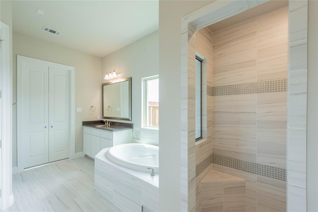 Edgestone at Legacy - Residential