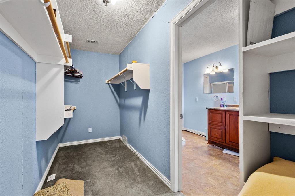 A922 - Residential
