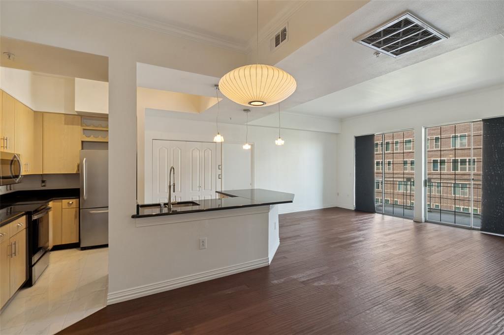 Renaissance On Turtle Creek Condo - Residential