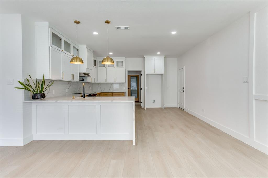 Windsor Place Add - Residential