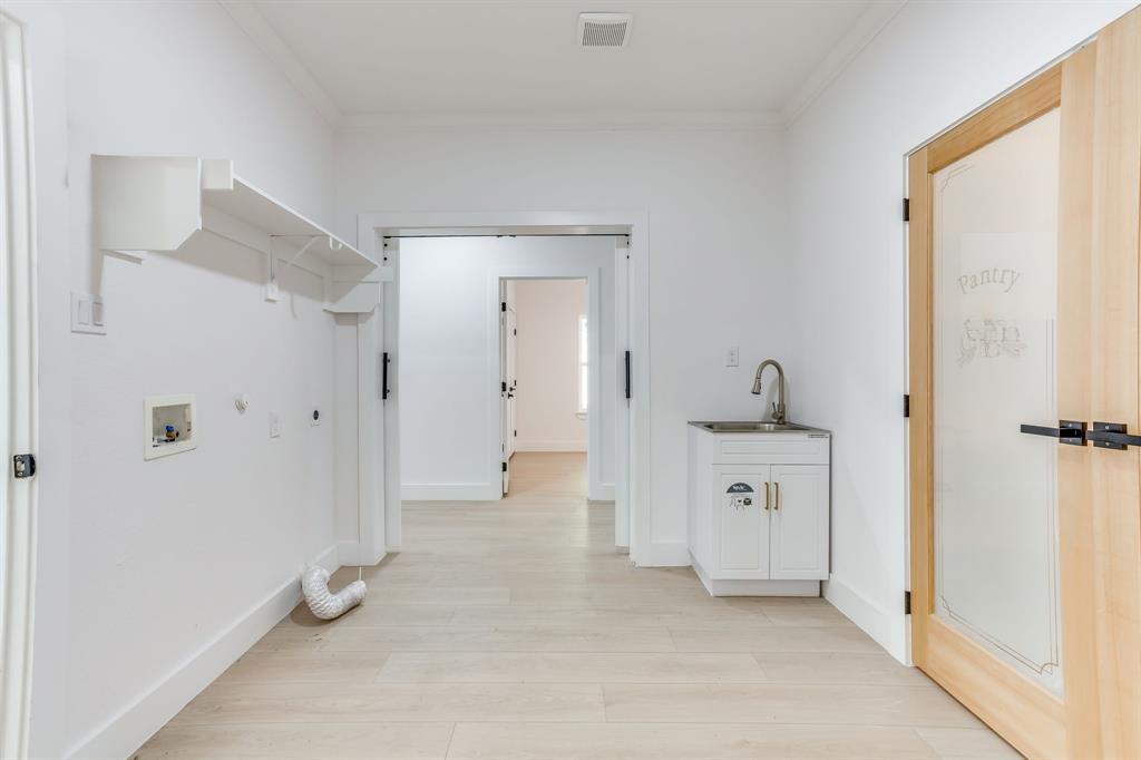 Windsor Place Add - Residential