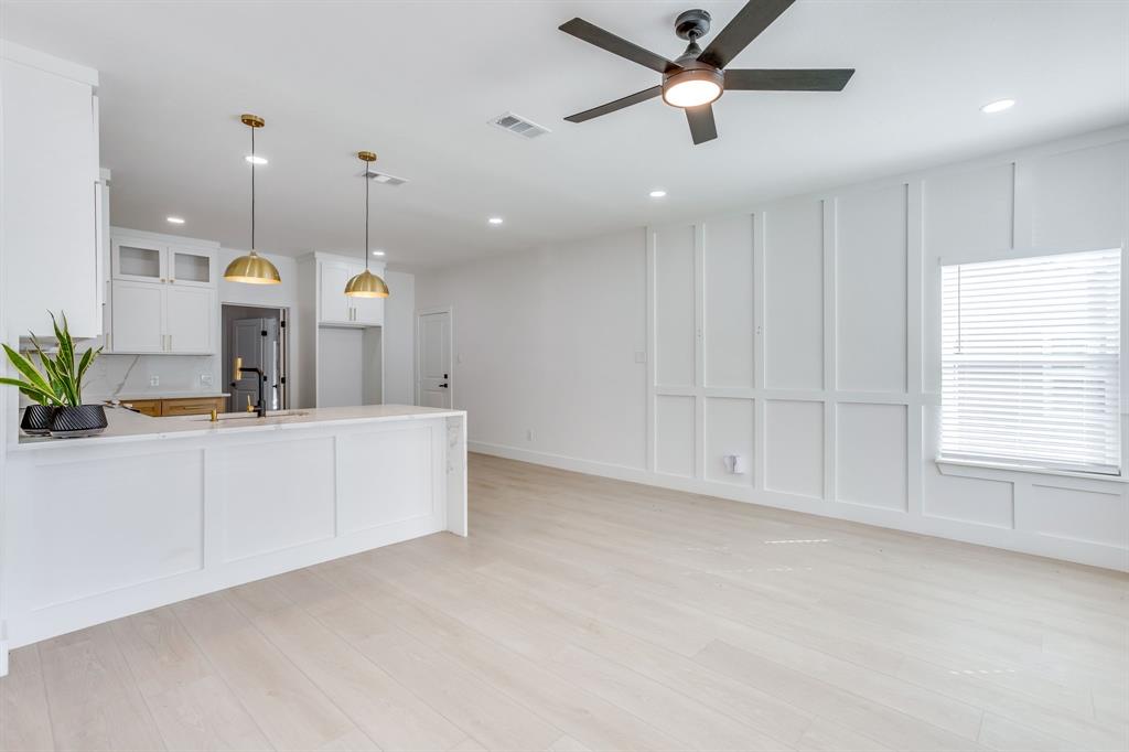 Windsor Place Add - Residential