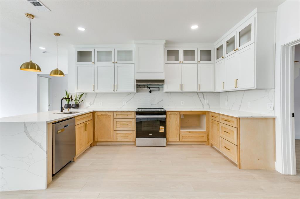 Windsor Place Add - Residential