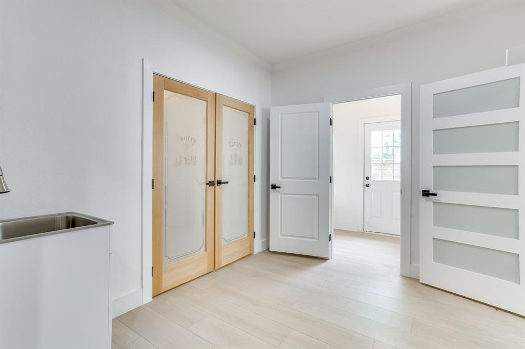Windsor Place Add - Residential