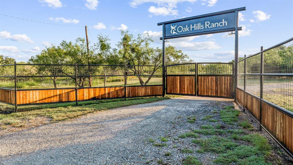 H&Tc 1302 - Farm