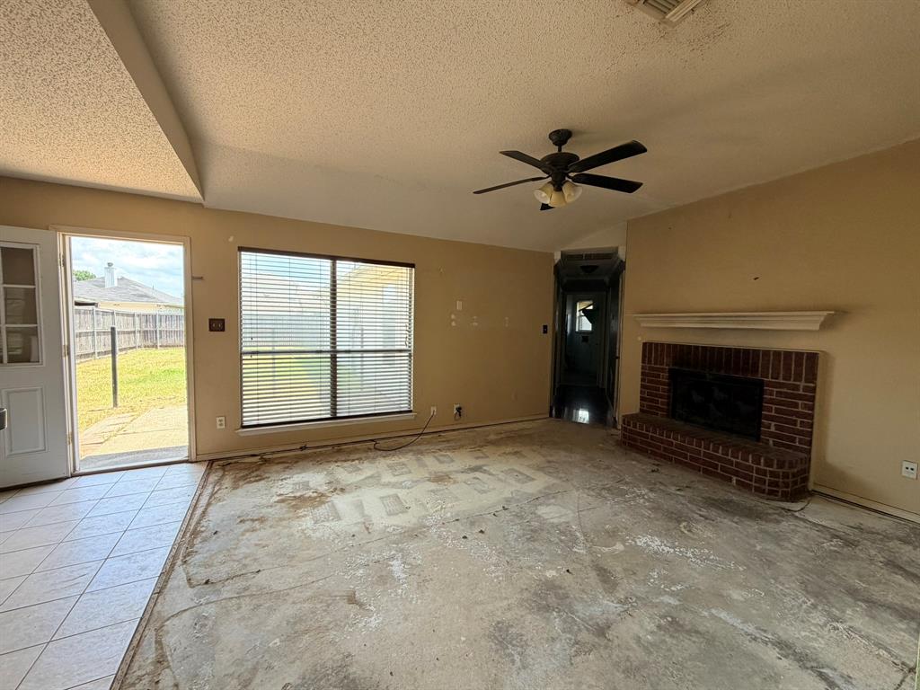Creek Crossing Estates - Residential
