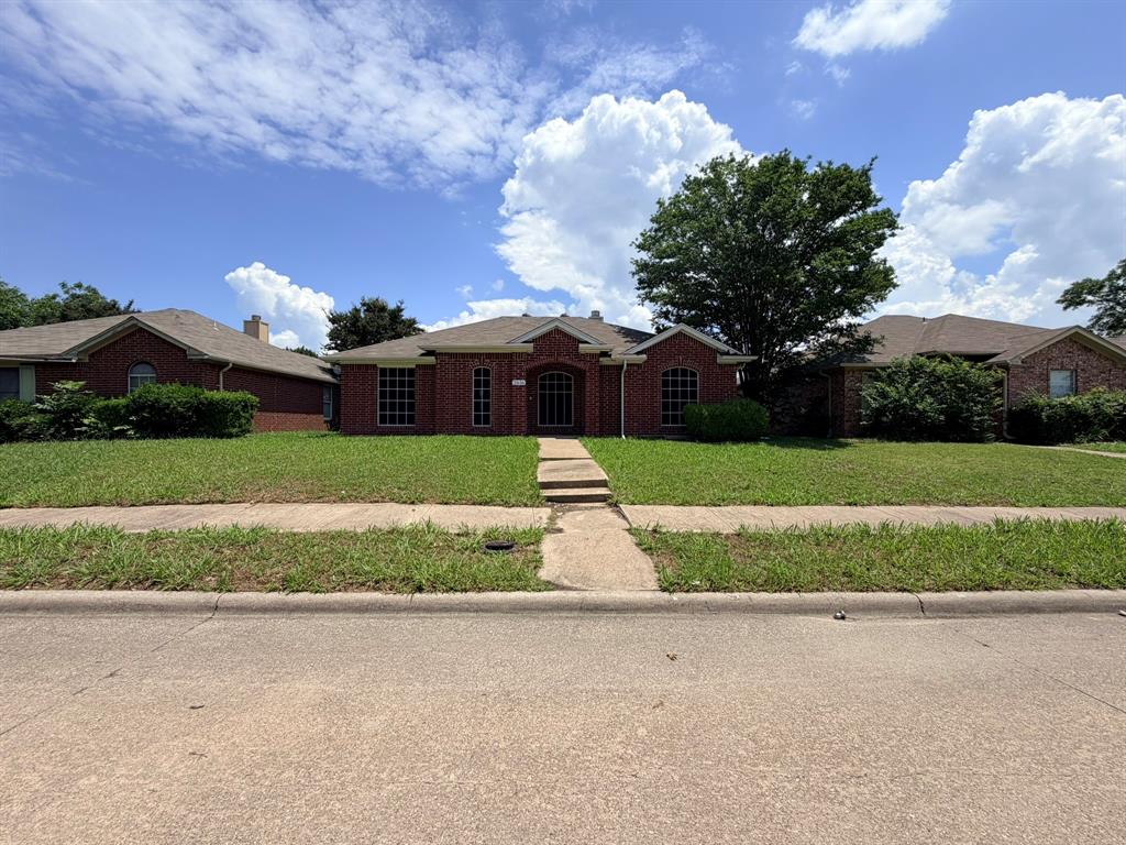 Creek Crossing Estates - Residential