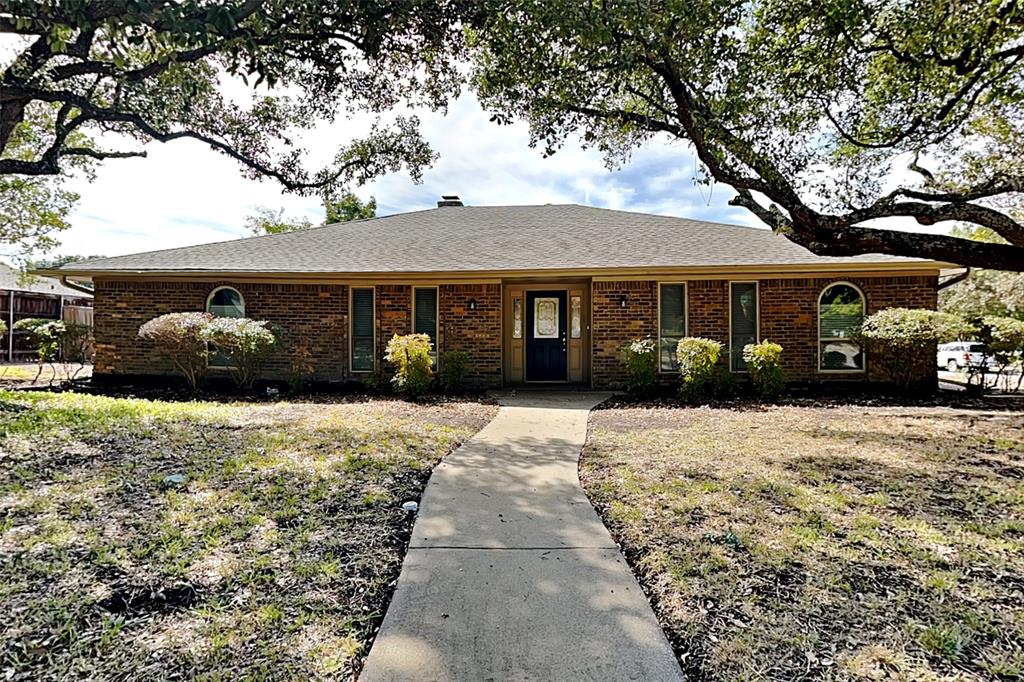 Come see this beautiful 4 bedroom, 2.5 bath home in Plano ISD! This home has a great, spacious layout with built-in shelves and cabinets in multiple parts of the home. Large living area with vaulted ceiling and incredible brick fireplace. The kitchen has an island and desk area. Master suite has an attached bathroom with 2 separate vanities and backyard access. The large backyard is perfect for entertaining guests! Close to I-75, shopping and plenty of restaurants.