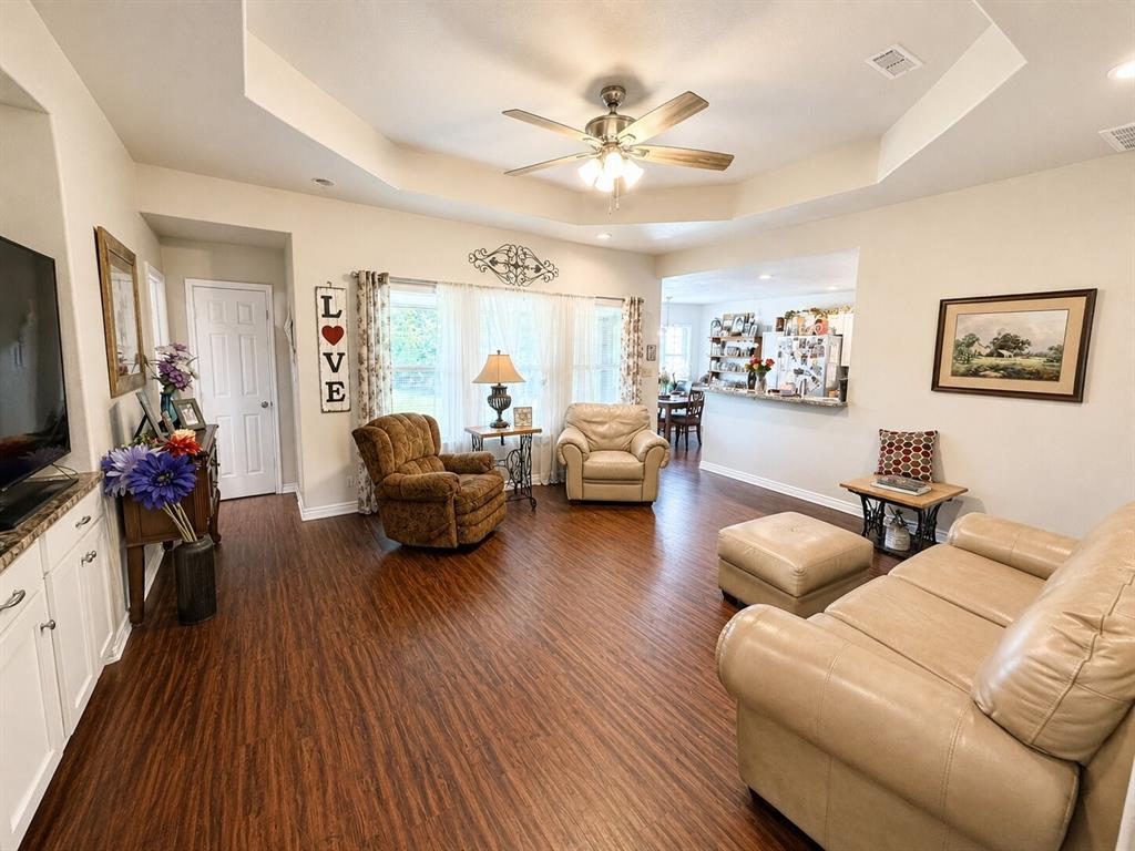 Whispering Oaks - Residential