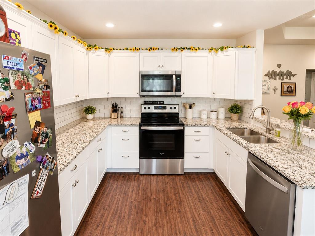 Whispering Oaks - Residential