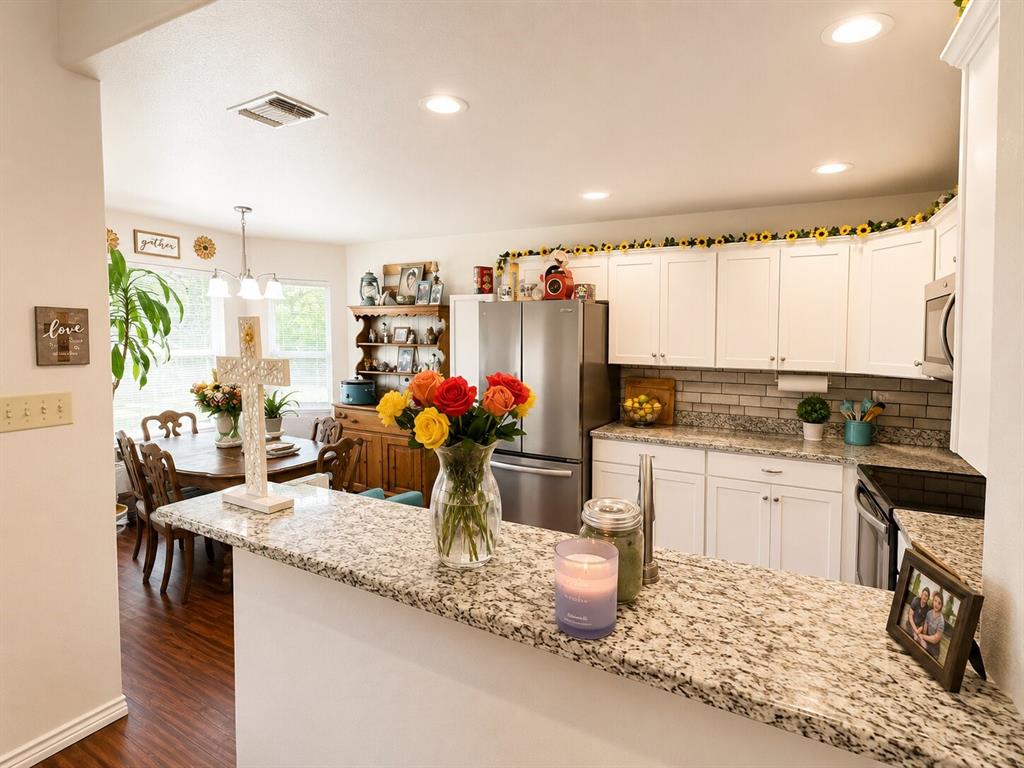 Whispering Oaks - Residential