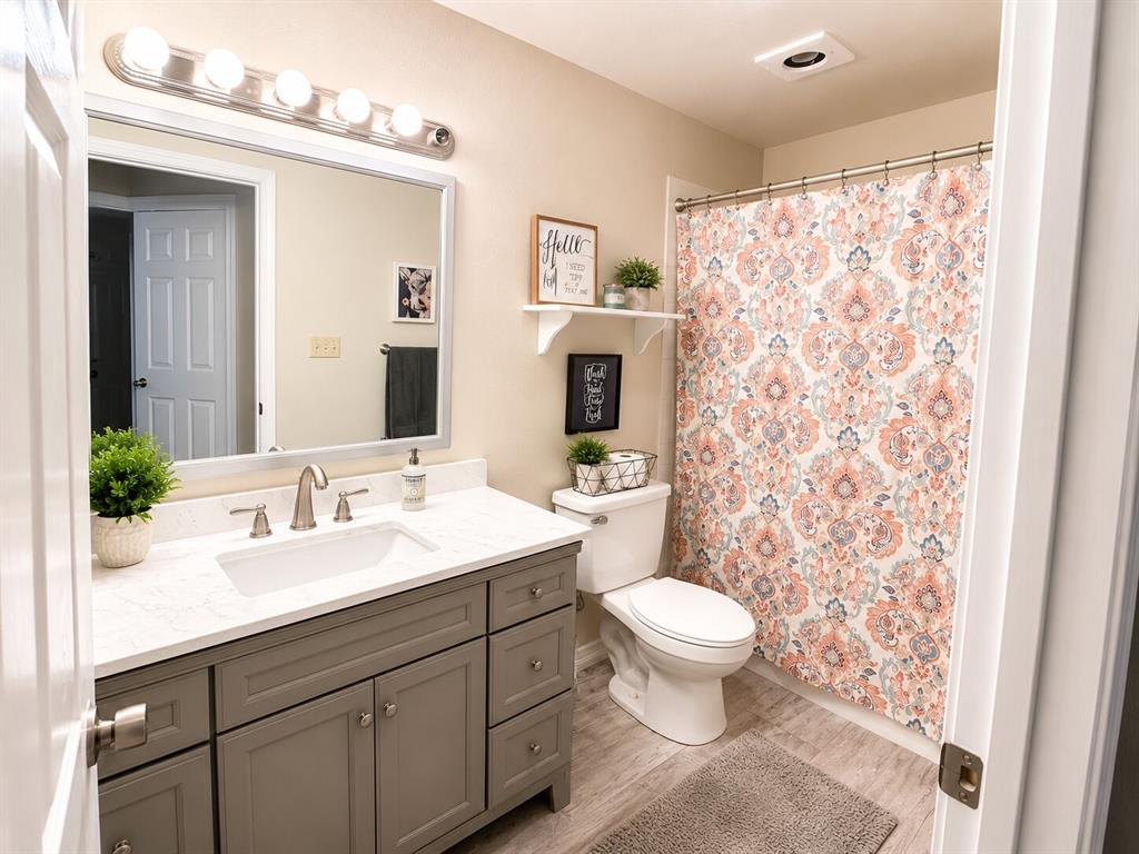 Whispering Oaks - Residential