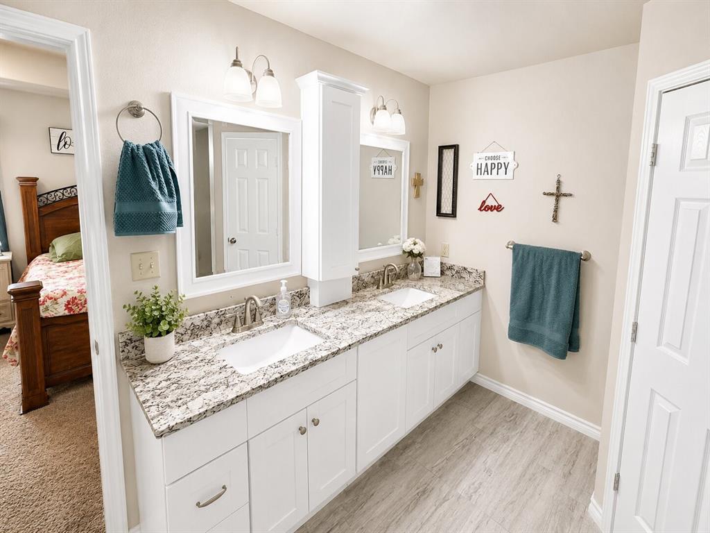 Whispering Oaks - Residential