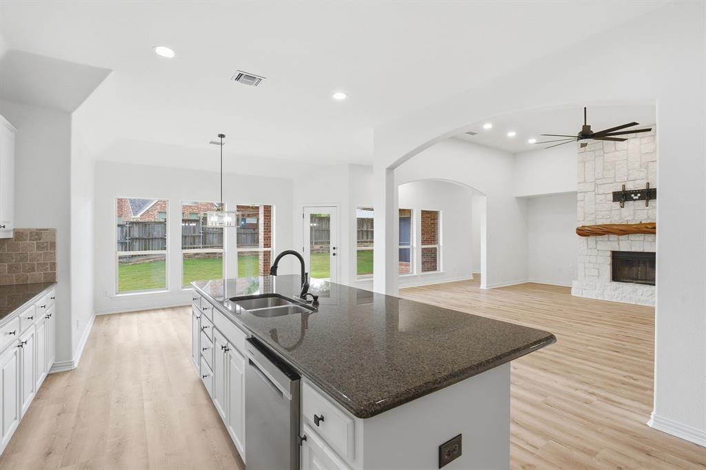 Hunters Landing Ph IV - Residential