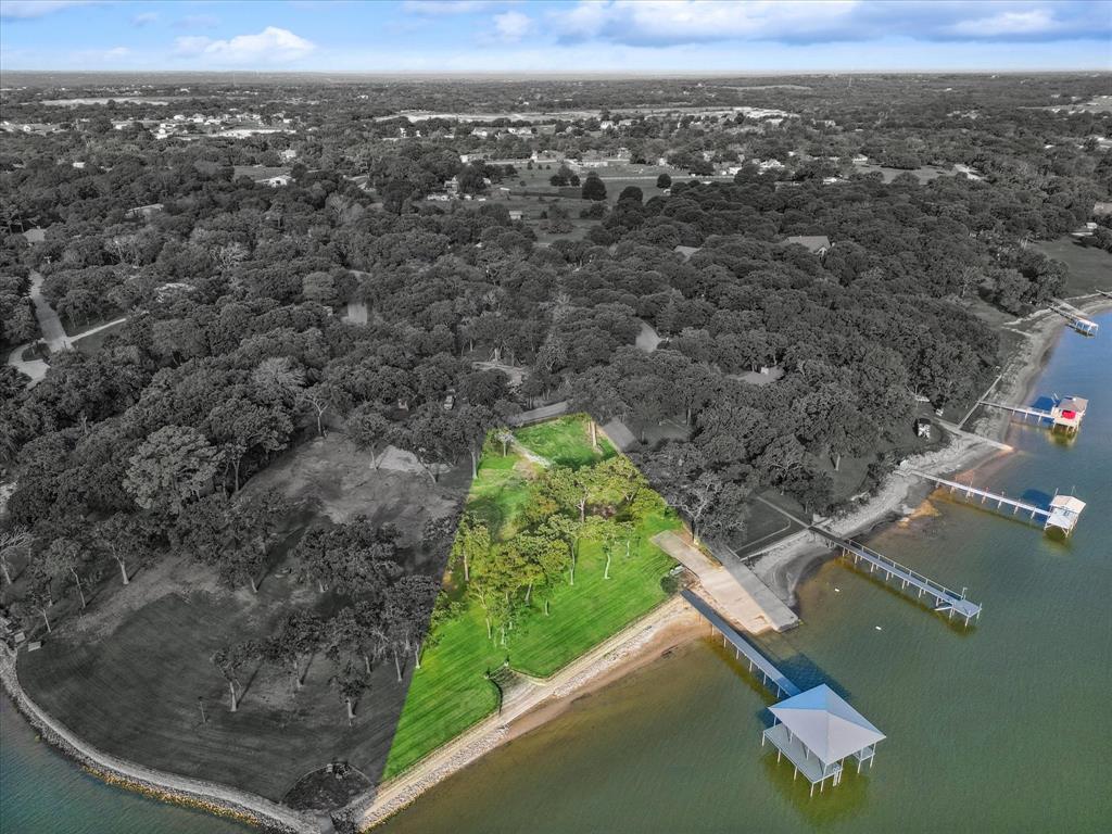 LAKE FOREST ADDITION - Land
