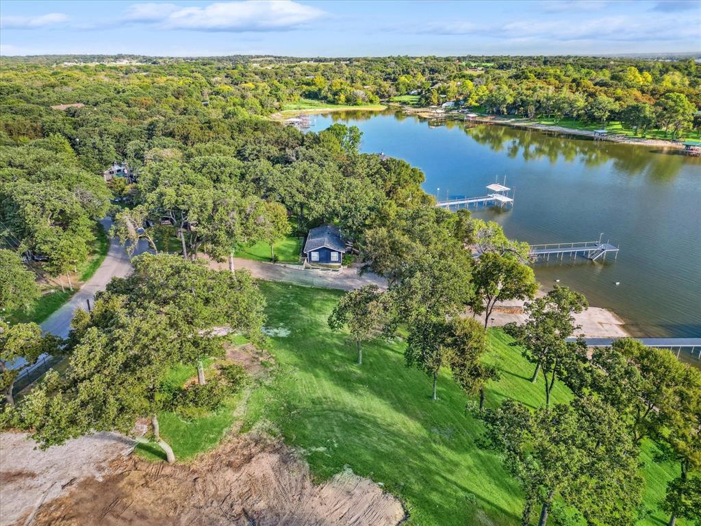 LAKE FOREST ADDITION - Land