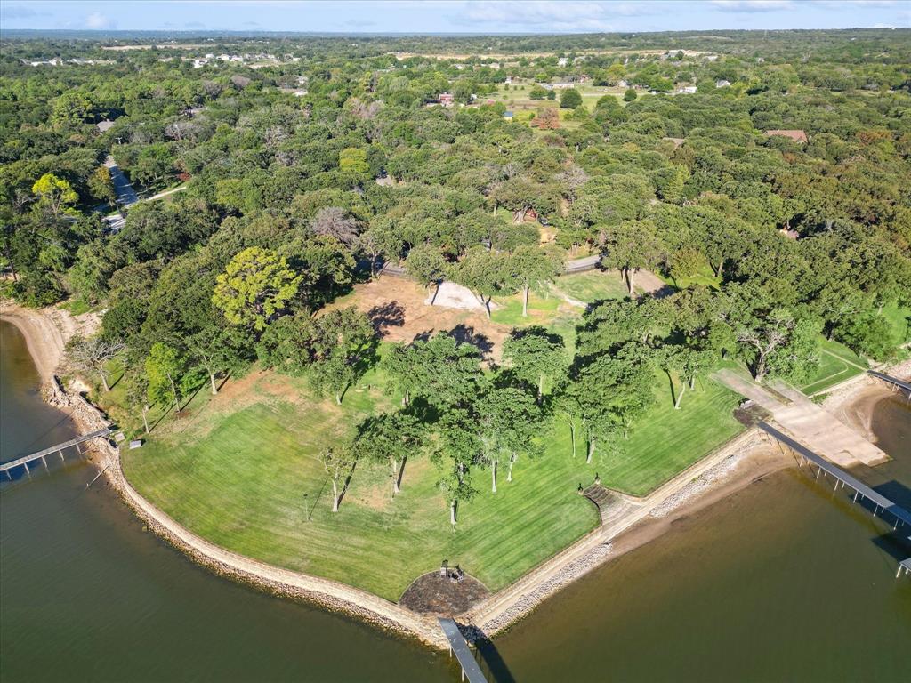 LAKE FOREST ADDITION - Land
