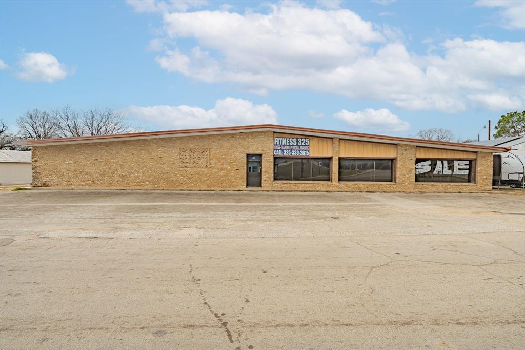 Large warehouse available for sale!! Check this one out! This one is a bargain! It is a warehouse with a slab foundation, steel structure and metal exterior! The property is located on the West side of Comanche and just off of Hwy 377, Hwy 67! This location is so close to Hwy 377 that the building and any signage would be visible to vehicles traveling Hwy 377, hwy67! This property has so many opportunities and is ready for its next adventure! This is about as cheap a square footage as you can find anywhere! The building is in excellent condition and literally could be transformed into so many potential businesses! If you are looking for a lot of space at a discount price, then come take a look and see if its the one for you!!