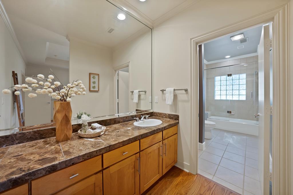 Rawlins Square - Residential