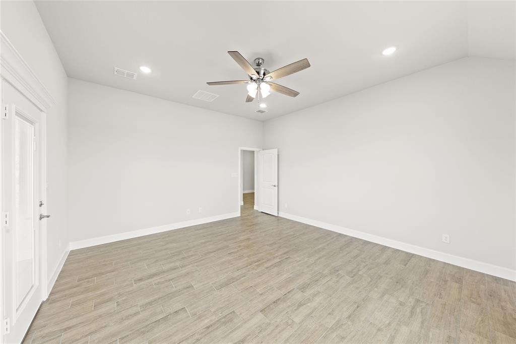 LakePointe - Residential