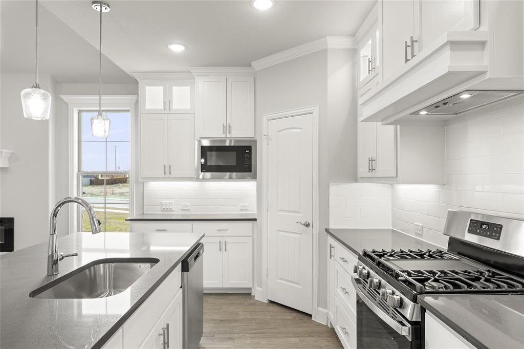 LakePointe - Residential