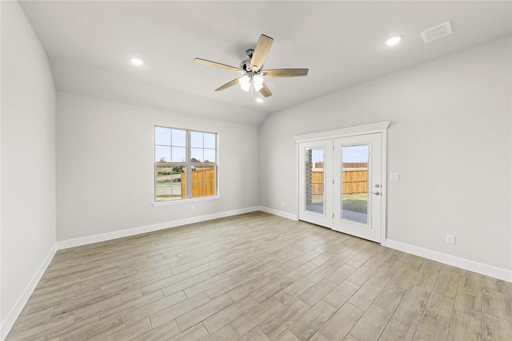 LakePointe - Residential