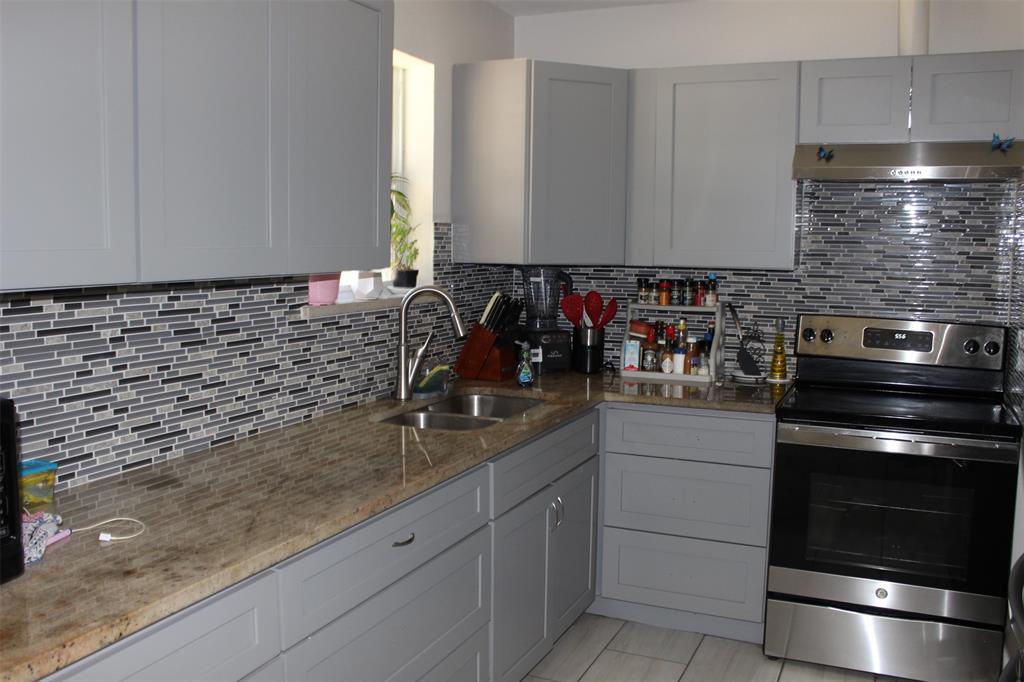 Benj Kimberling Tract 355 00 - Residential