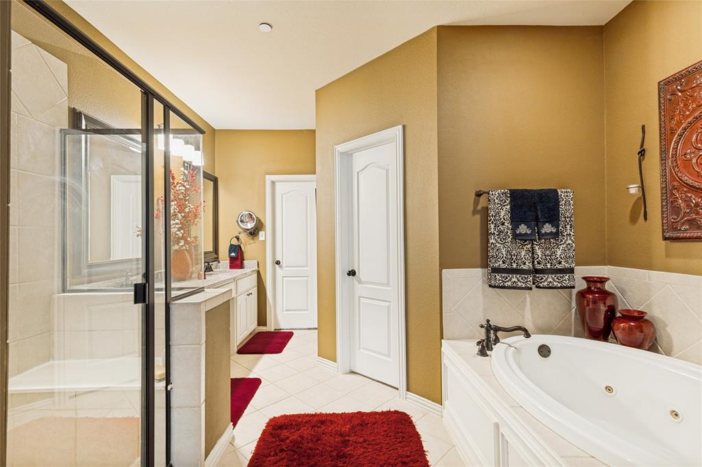Brownstones At Vista Ridge Con - Residential