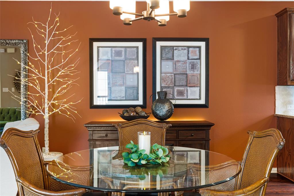 Brownstones At Vista Ridge Con - Residential