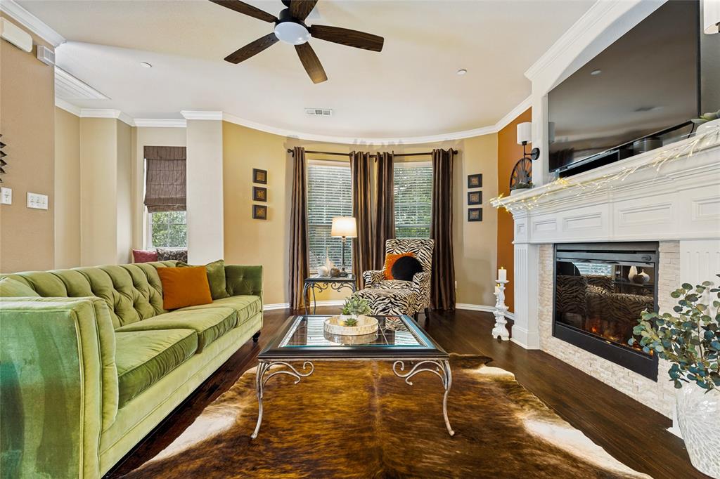 Brownstones At Vista Ridge Con - Residential