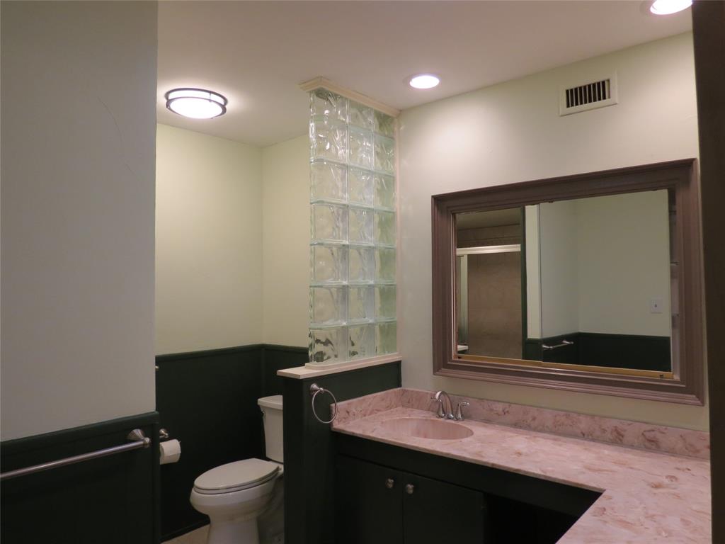 Meadow Park Inst 05 - Residential Lease