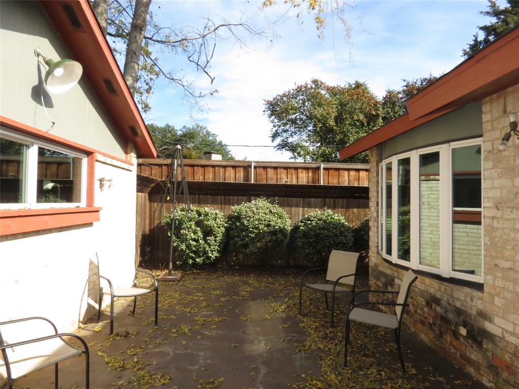 Meadow Park Inst 05 - Residential Lease