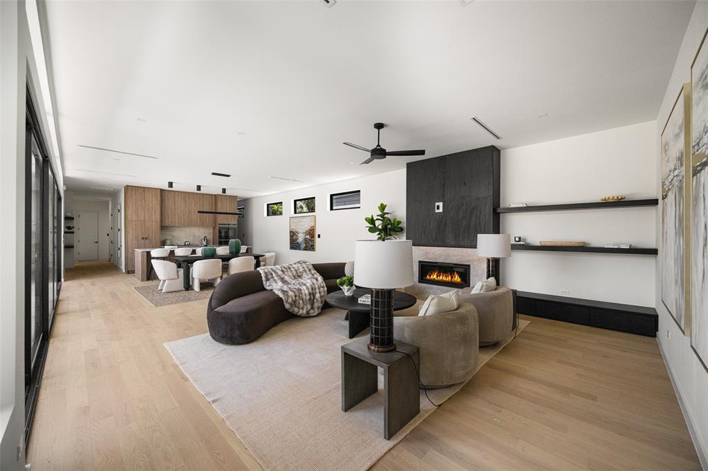 Wilshire Heights - Residential