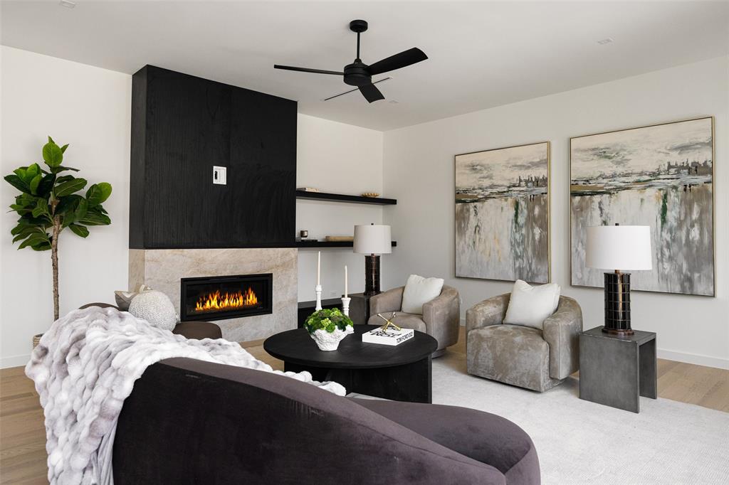 Wilshire Heights - Residential