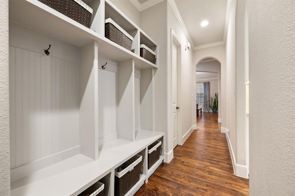 The Oaks Ph One - Residential